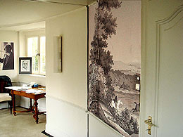 Im Inneren der Villa mit Sieburg-Ausstellung
