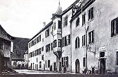 Der Leonberger Schlosshof um 1900